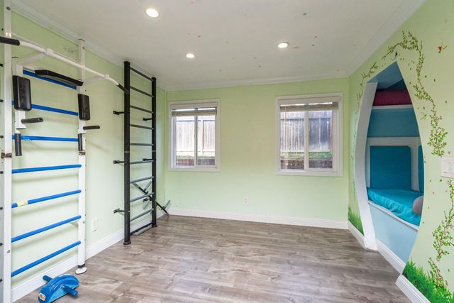 6851 Aleta Way, Sacramento, CA 95842