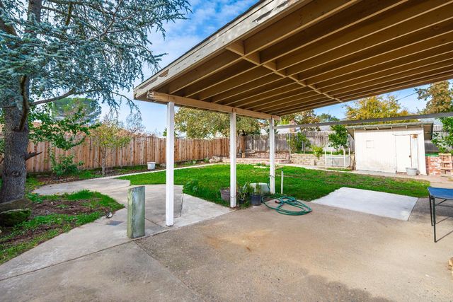 6851 Aleta Way, Sacramento, CA 95842