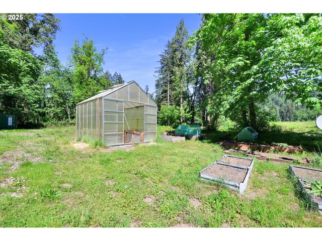38383 KICKBUSCH Ln, Springfield, OR 97478