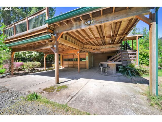 38383 KICKBUSCH Ln, Springfield, OR 97478