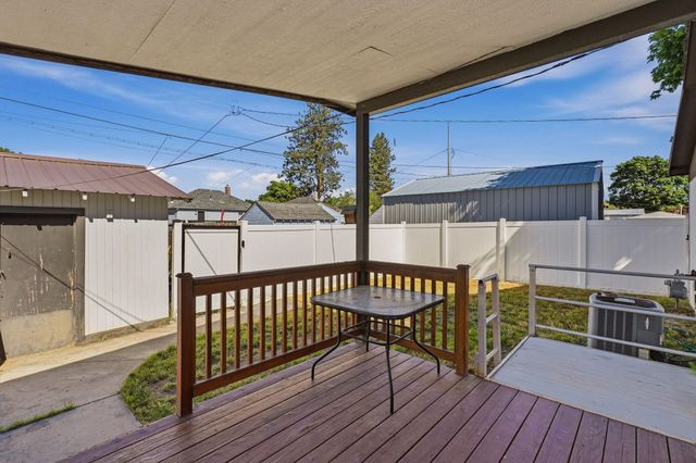 4217 N Madison St, Spokane, WA 99205