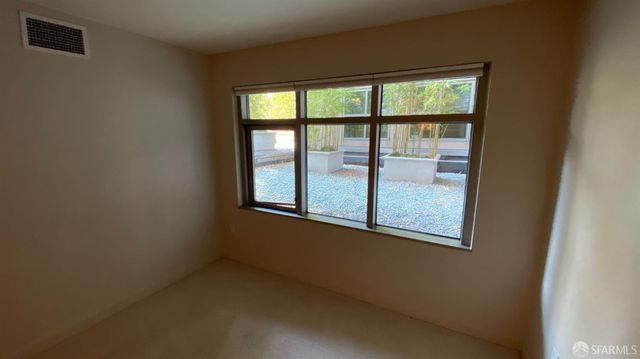 355 1st Street S310, San Francisco, CA 94105