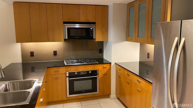 355 1st Street S310, San Francisco, CA 94105
