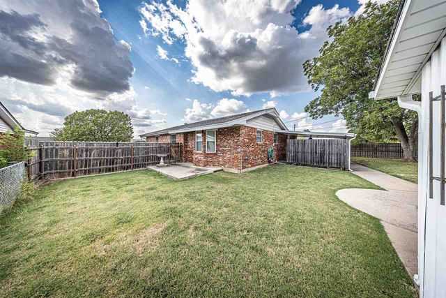 4808 NW Cheyenne Ave, Lawton, OK 73505