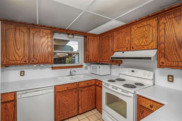 4808 NW Cheyenne Ave, Lawton, OK 73505