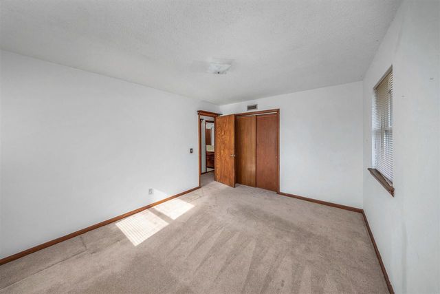 4808 NW Cheyenne Ave, Lawton, OK 73505