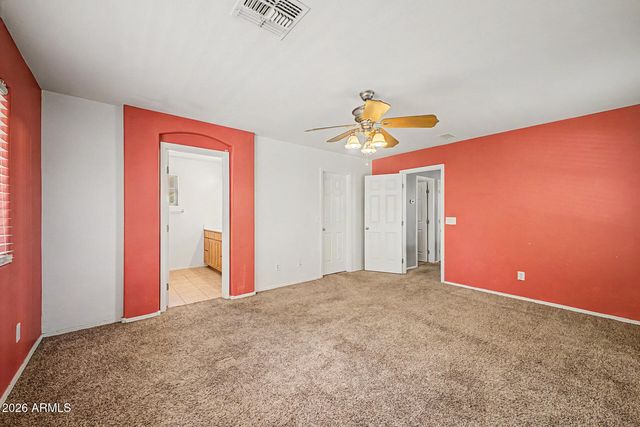 5201 W SHAW BUTTE Drive, Glendale, AZ 85304