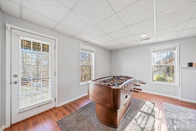 4963 Old River Drive, Hickory, NC 28602