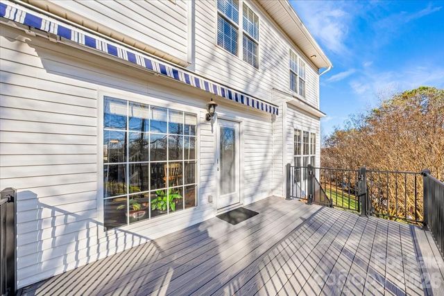 4963 Old River Drive, Hickory, NC 28602