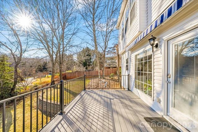 4963 Old River Drive, Hickory, NC 28602