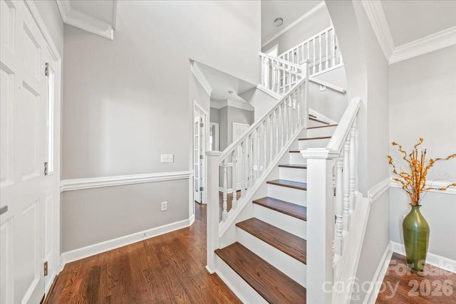 4963 Old River Drive, Hickory, NC 28602