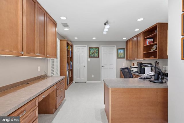 11531 MAMIE LN, Fairfax Station, VA 22039