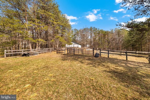 11531 MAMIE LN, Fairfax Station, VA 22039