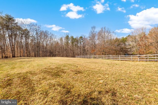 11531 MAMIE LN, Fairfax Station, VA 22039