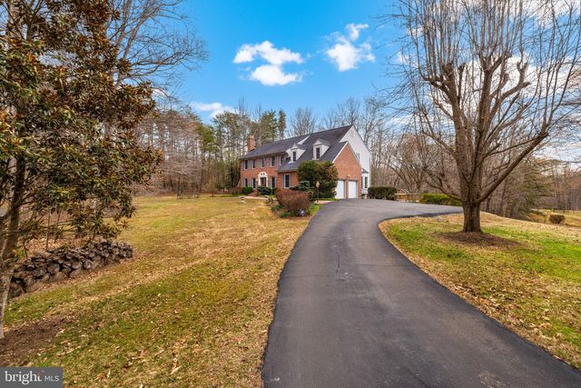 11531 MAMIE LN, Fairfax Station, VA 22039