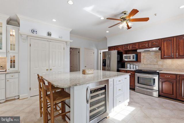 11531 MAMIE LN, Fairfax Station, VA 22039