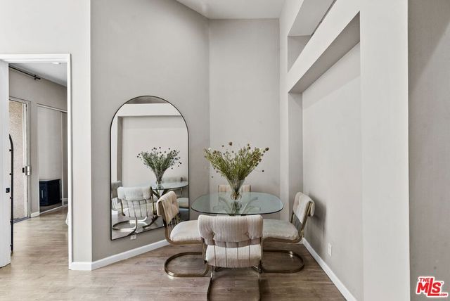 5151 Balboa Boulevard 303, Encino, CA 91316