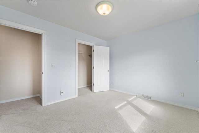 407 WATERVIEW ROAD, De Pere, WI 54115