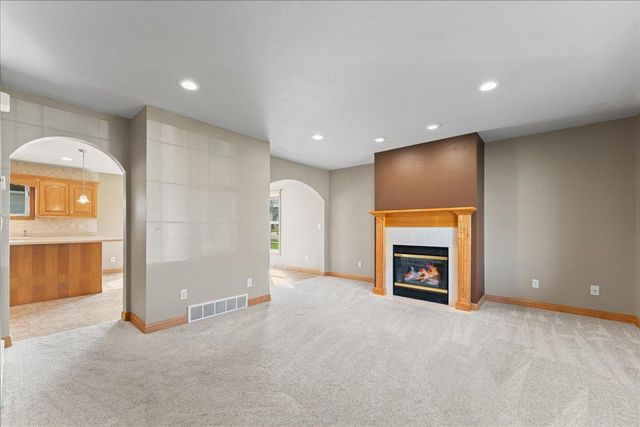 407 WATERVIEW ROAD, De Pere, WI 54115