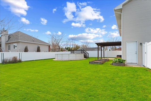 407 WATERVIEW ROAD, De Pere, WI 54115