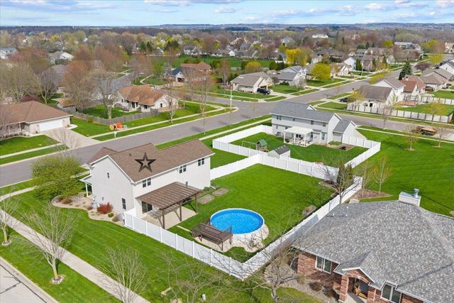 407 WATERVIEW ROAD, De Pere, WI 54115