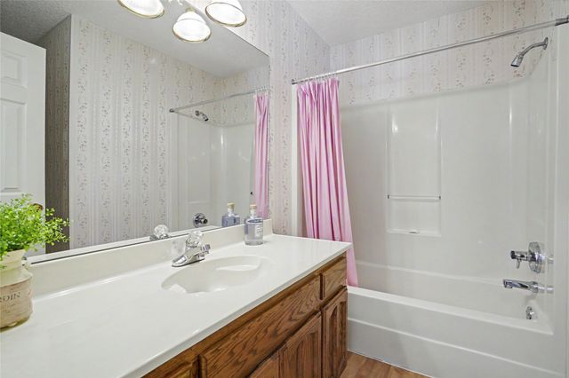 3101 W Pittsburg Place, Broken Arrow, OK 74012