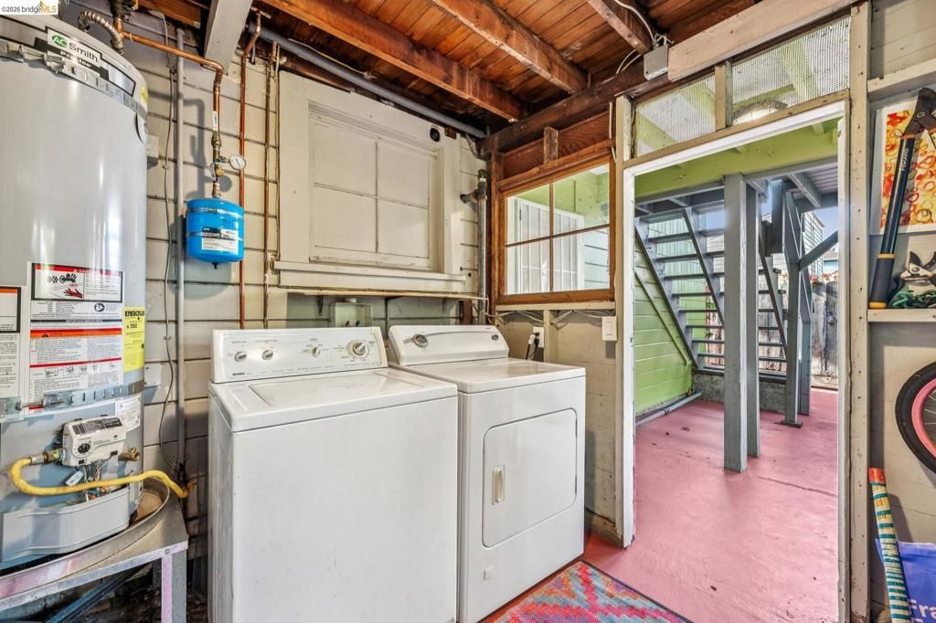 Image 39 of property listing at 836 20th Street, Oakland, CA 94607