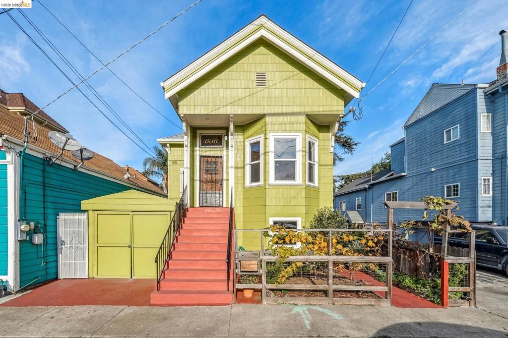 Image 55 of property listing at 836 20th Street, Oakland, CA 94607