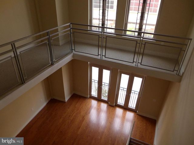 1390 KENYON ST NW #327, Washington, DC 20010