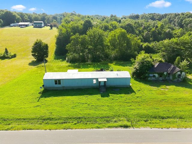 940 N Brace Rd, Summertown, TN 38483
