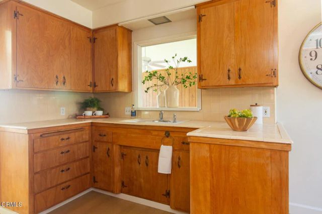 9735 Broadway, Temple City, CA 91780