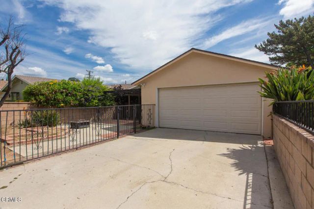 9735 Broadway, Temple City, CA 91780