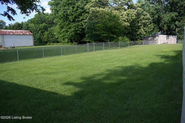 6703 Morning Star Way, Louisville, KY 40272