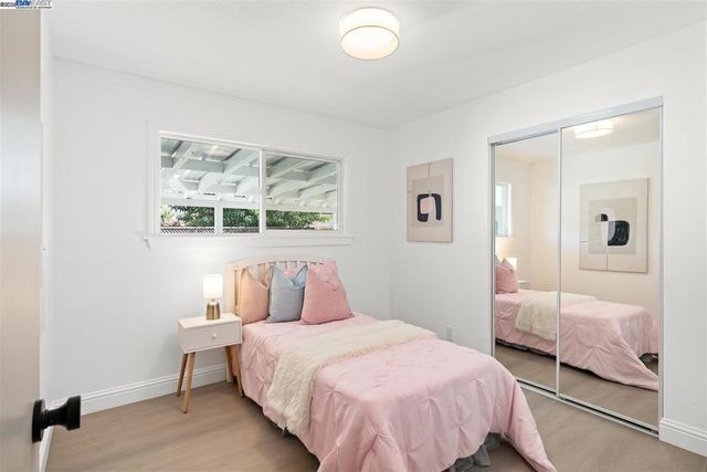 6852 Massey Ct, Pleasanton, CA 94588