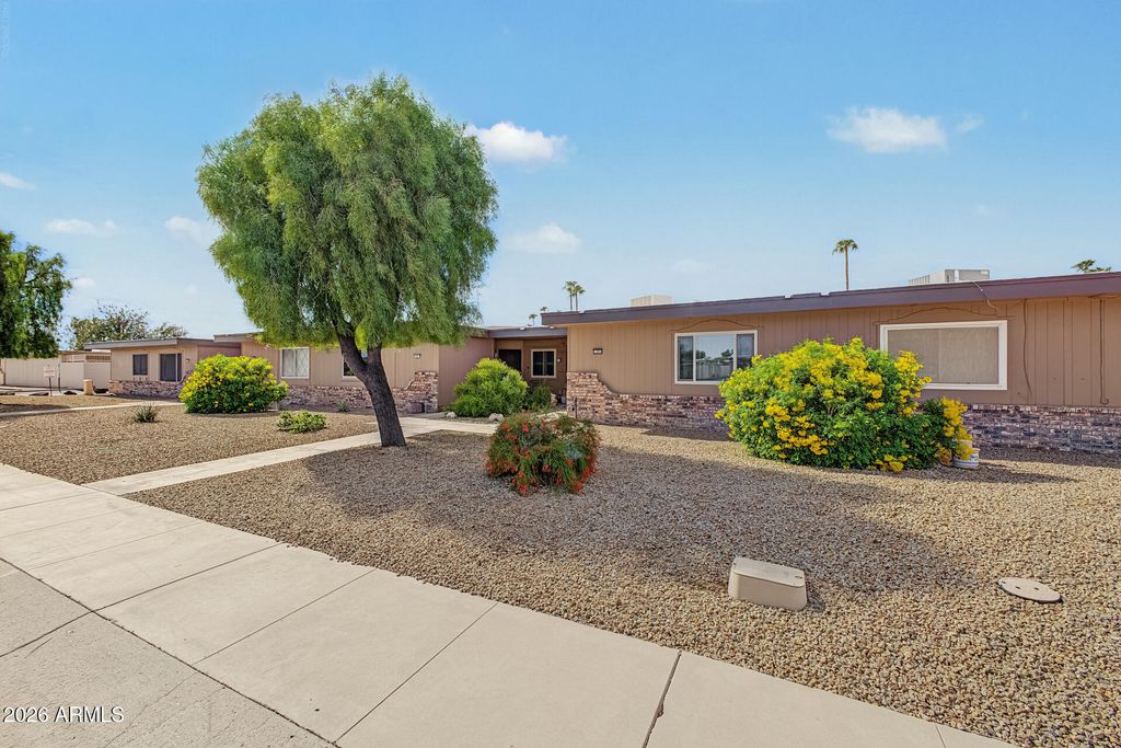 13816 N 110TH Avenue, Sun City, AZ 85351 — photo 2
