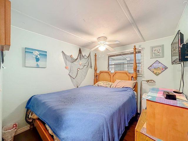 411 TROPIC DRIVE W, Palmetto, FL 34221