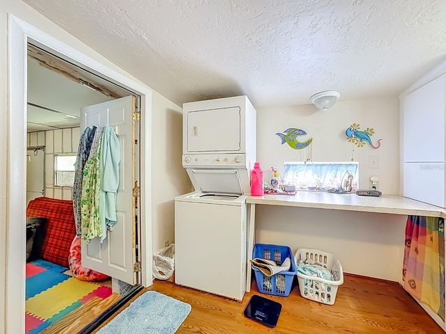 411 TROPIC DRIVE W, Palmetto, FL 34221