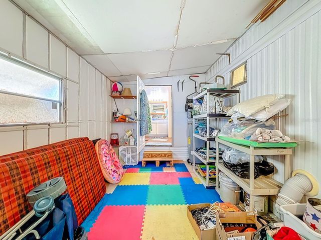 411 TROPIC DRIVE W, Palmetto, FL 34221