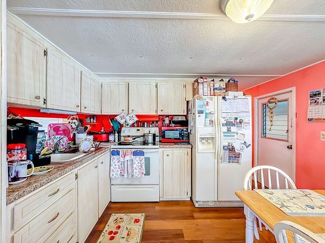 411 TROPIC DRIVE W, Palmetto, FL 34221