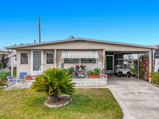 411 TROPIC DRIVE W, Palmetto, FL 34221