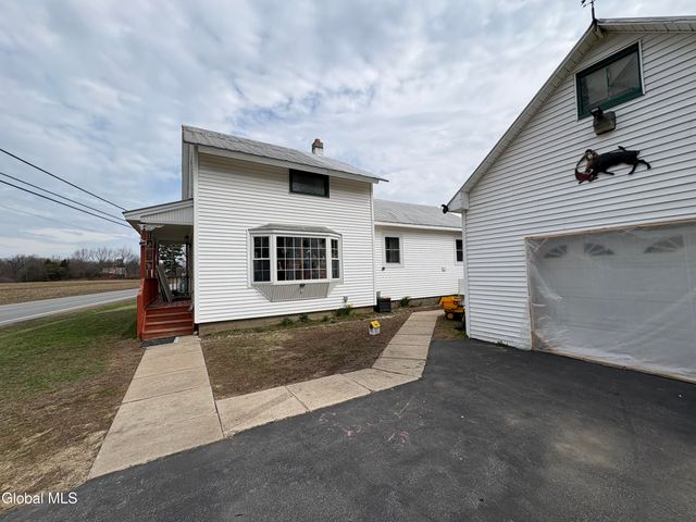 1092 N Route 32, Schuylerville, NY 12871
