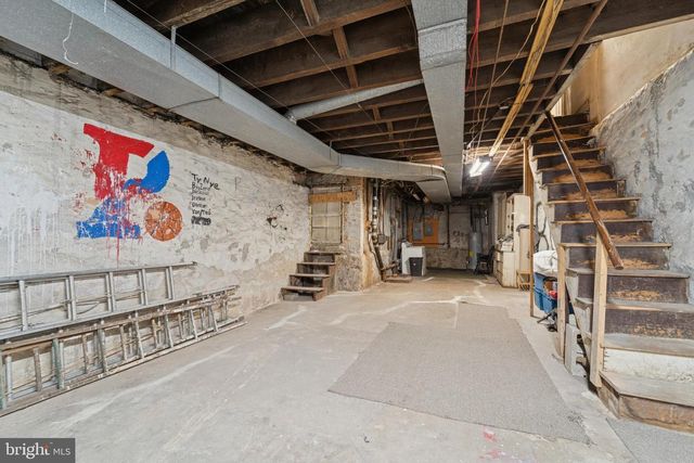 320 S 42ND ST, Philadelphia, PA 19104