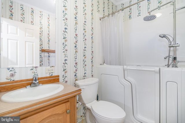 268 DAVID CIR, York, PA 17406