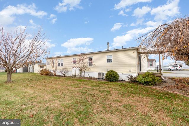 268 DAVID CIR, York, PA 17406