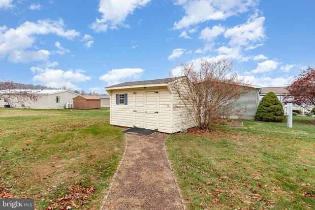 268 DAVID CIR, York, PA 17406