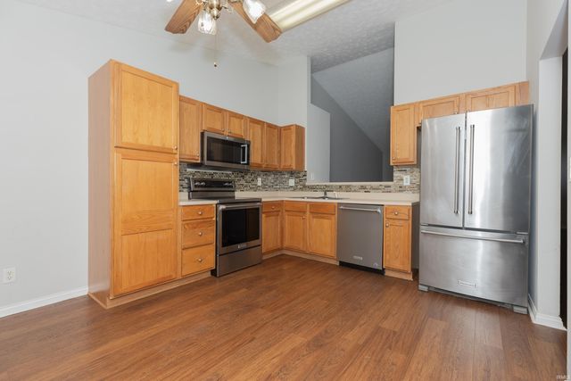 10008 Clippinger Road, Evansville, IN 47725