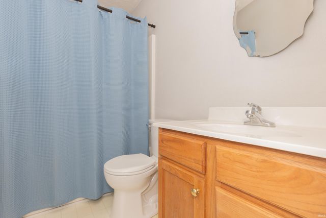 10008 Clippinger Road, Evansville, IN 47725