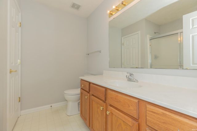 10008 Clippinger Road, Evansville, IN 47725