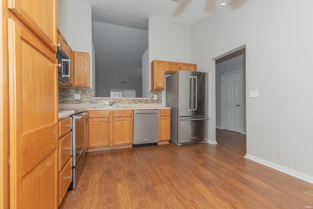 10008 Clippinger Road, Evansville, IN 47725