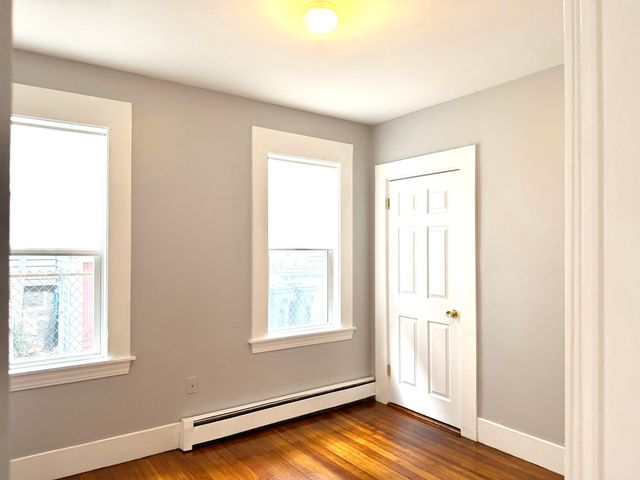 43 Dow St 1, Salem, MA 01970